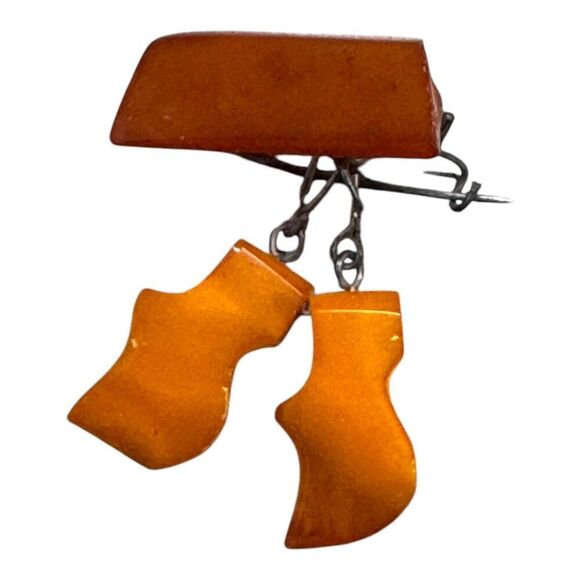 Vintage Amber Baltic Art Deco Brooch w/ Dangling Dutch Clog Shoe Butterscotch - Picture 1 of 5